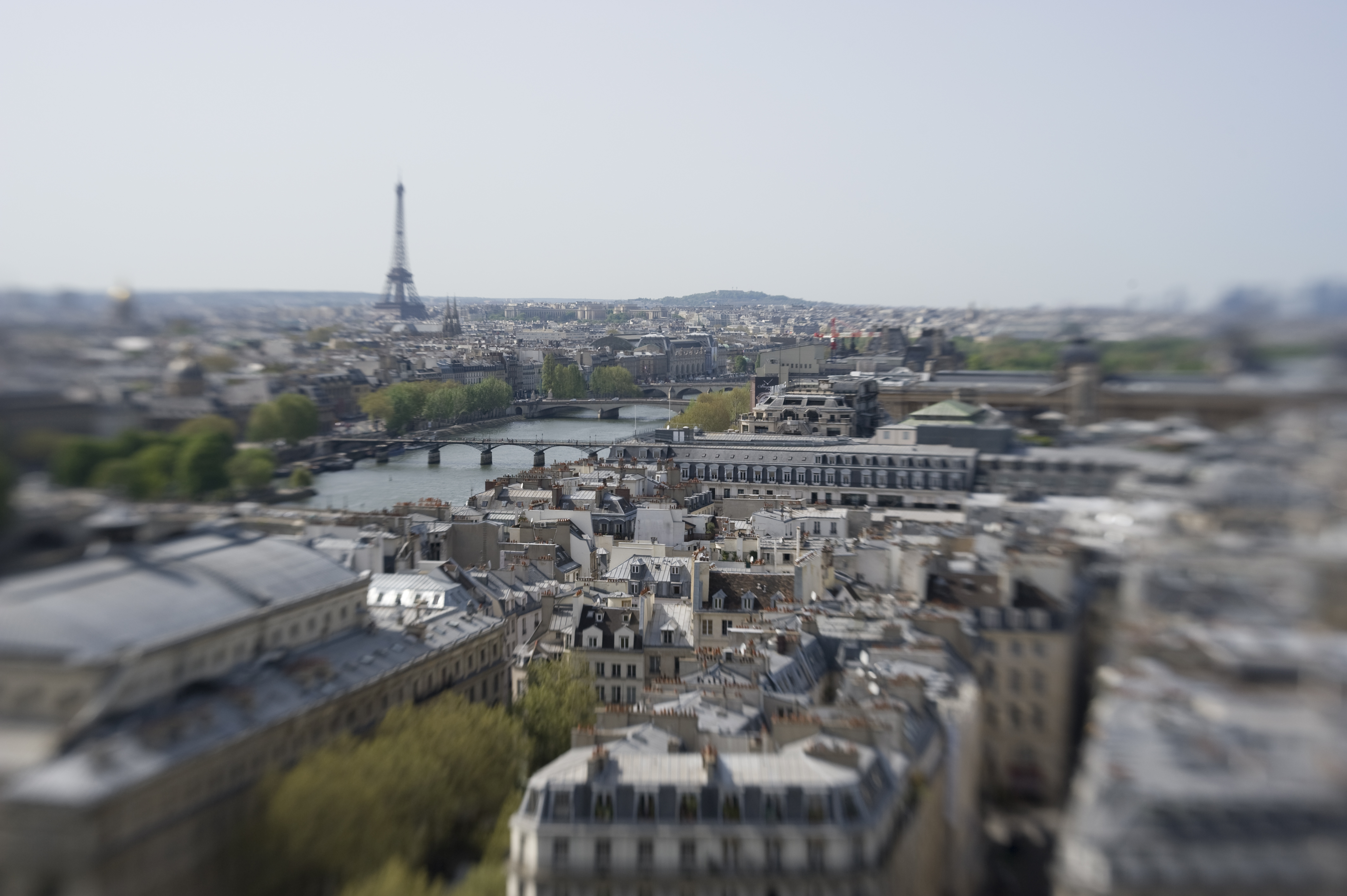 Improving private housing in Paris